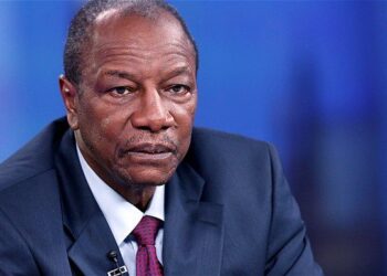 Alpha Condé cité dans une tentative de complot contre la Guinée (presse libérienne)