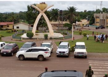 N’Zérékoré: le Gouverneur, le préfet et le président de la délégation spéciale remplacés (décret)