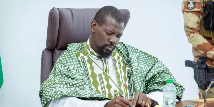 Le président Doumbouya prend ses congés annuels (PRG)